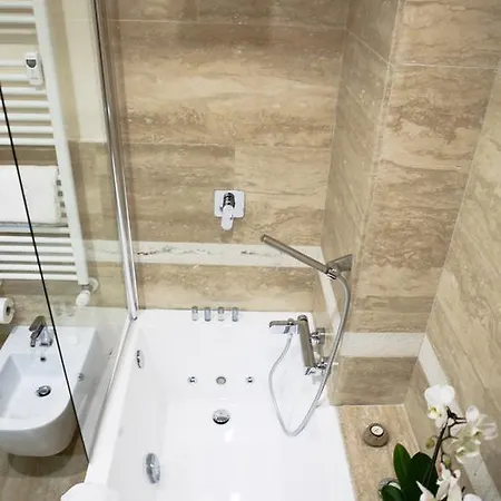 Relais Πανσιόν Βερόνα